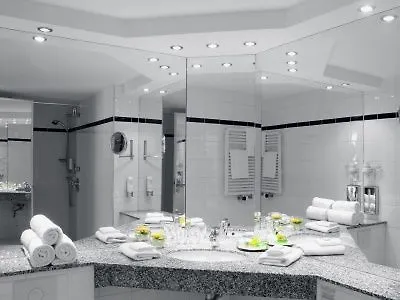 Holiday Inn Berlin City Center East Prenzlauer Berg By Ihg
